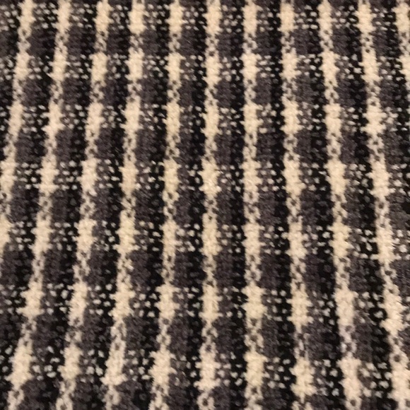 Scarf - Picture 2 of 6